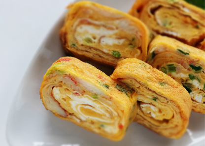 Egg Roll with Deep-Fried Bread